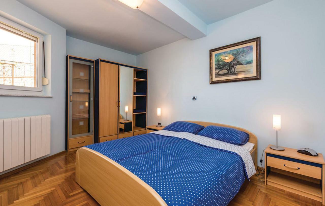 Apartma Viktorija *